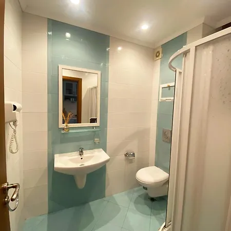 Santa Marina Sun&sea Haven 公寓 *